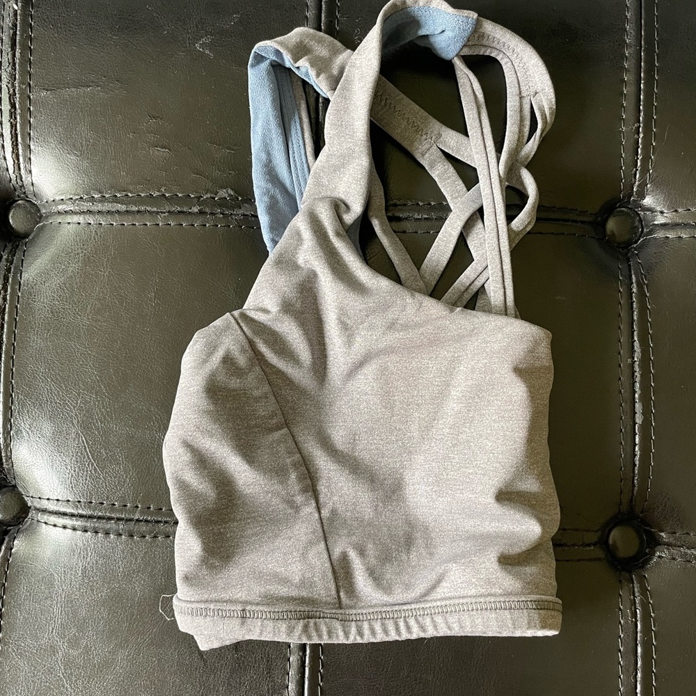 lululemon grey sports bra